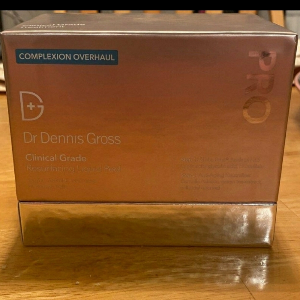 NEW Dr. Dennis Gross Clinical Grade Resurfacing Liquid Peel